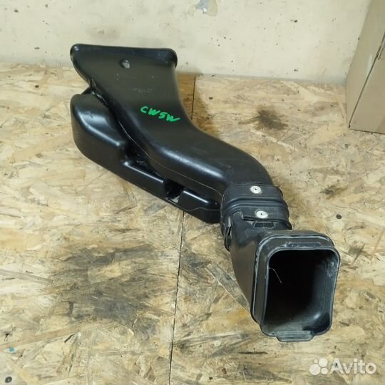 Воздухозаборник Mitsubishi Outlander CW5W 1505A090