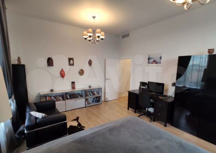 Комната 20 м² в 3-к., 6/19 эт.