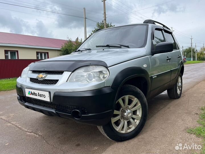 Chevrolet Niva 1.7 МТ, 2011, 200 000 км