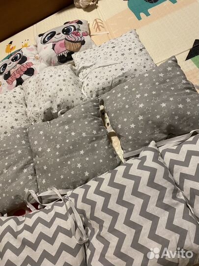 Подушки бортики в кроватку