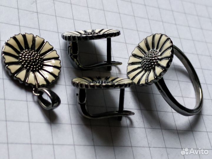 Серьги кольцо кулон эмаль серебро Ромашки