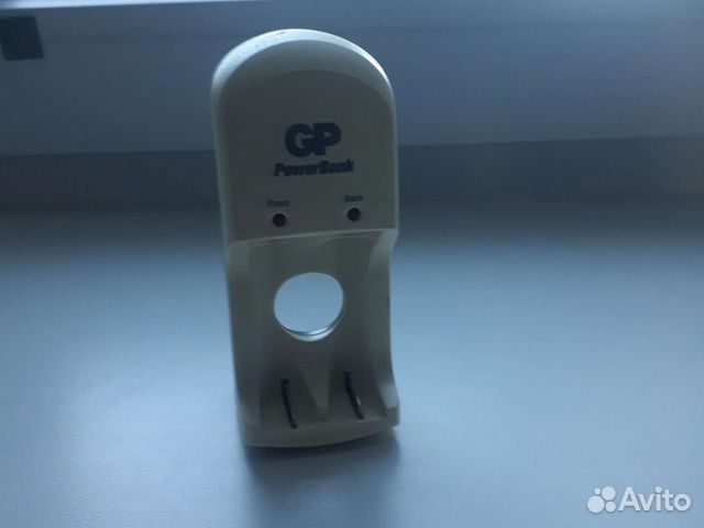 Зарядка для аккумуляторных батареек