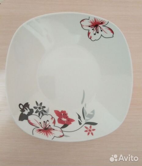Тарелки 4 шт