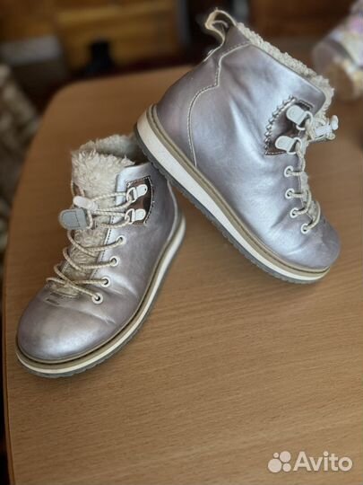 Обувь для девочки 4 пары фирменная демисезонная 31