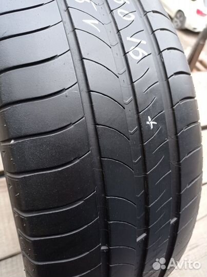 Michelin Energy Saver + 215/60 R16 95V