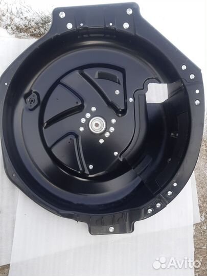 Дека газонная