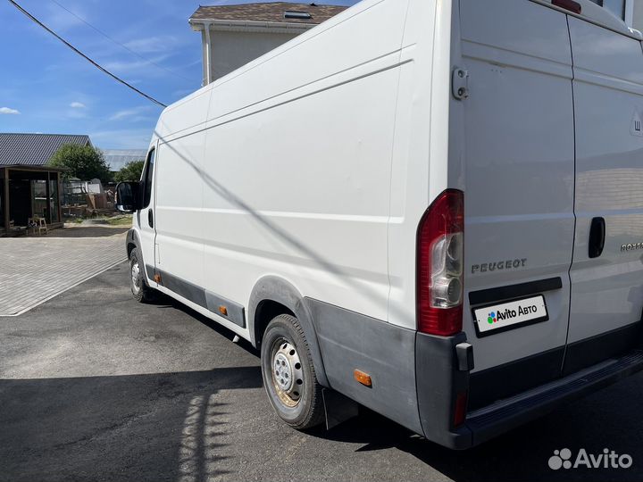 Peugeot Boxer цельнометаллический, 2012