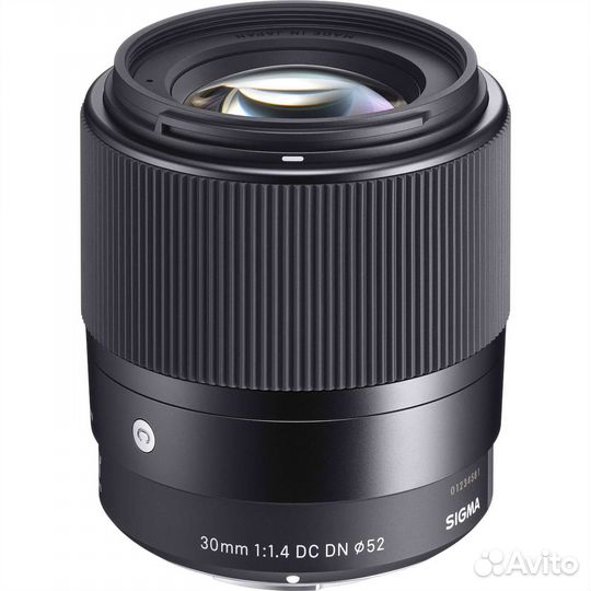 Sigma 30 1.4 DC DN Sony E
