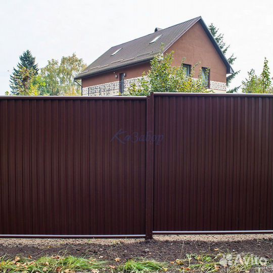 Забор из профнастила в рамке в Джалиле