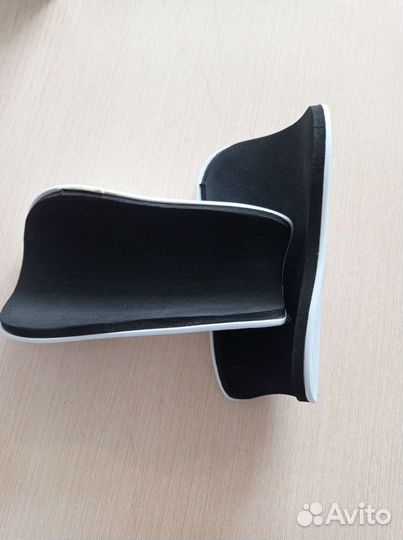 Щитки футбольные Nike Guard