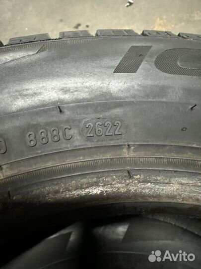 Pirelli Ice Zero FR 185/65 R15 92T