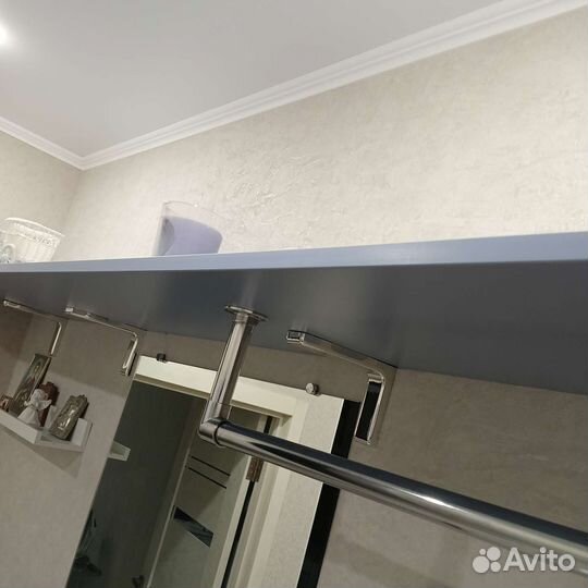 Вешалка в прихожую и полка