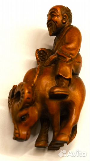 Лао Цзы на быке. Нэцке. Самшит, резьба. Размер 6,5