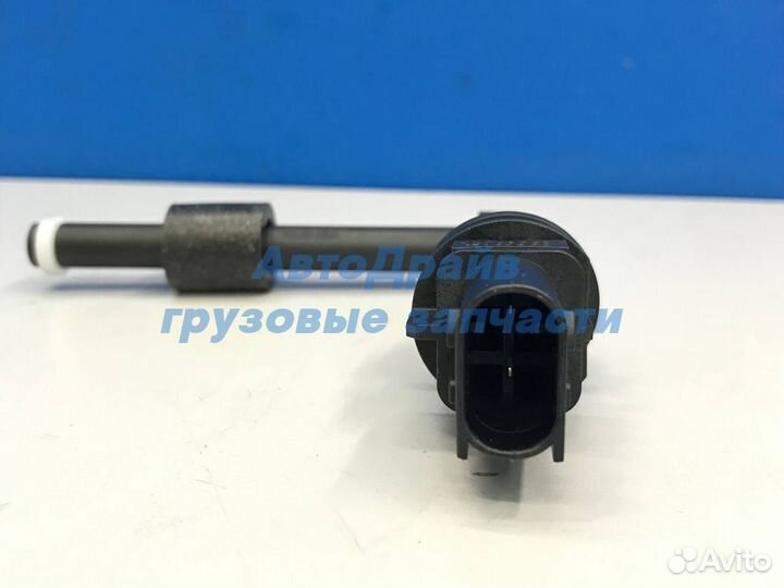 Датчик уровня жидкости стеклоомывателя Рено Т сери