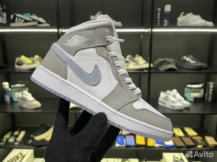 Кроссовки Nike Air Jordan 1 Mid OG “Wolf Grey Alum