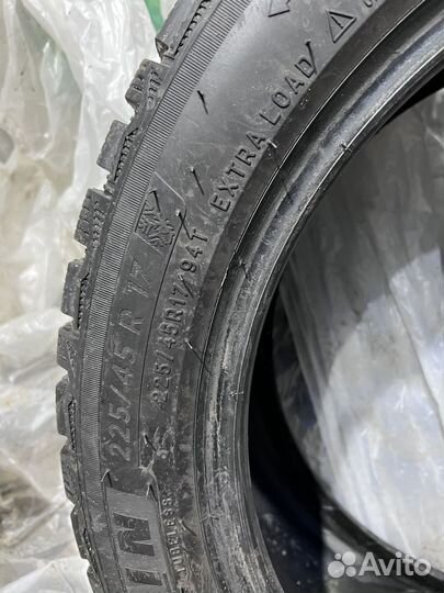 Michelin X-Ice North 4 225/45 R17 94T
