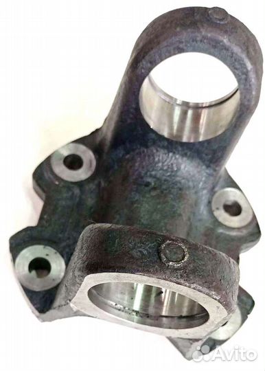 Фланец карданного вала howo под крестовину 57x144м