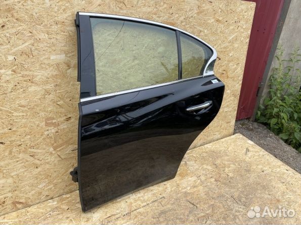 Дверь задняя левая Infiniti Q50