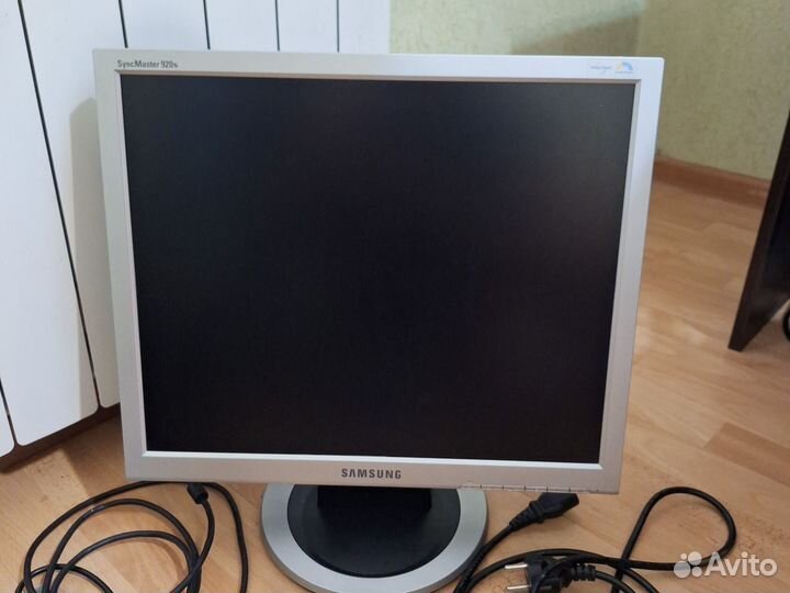 Монитор Samsung syncmaster 920n