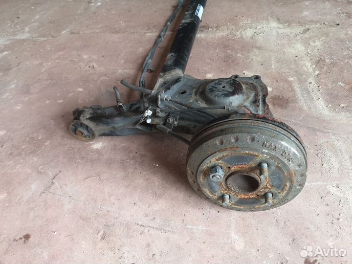 Балка подвески toyota passo kgc30 1kr-fe