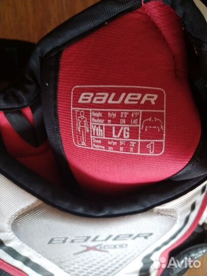 Нагрудник хоккейный