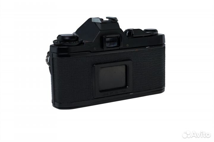 Pentax MV1 с объективом Ricoh XR Rikenon 50mm f2