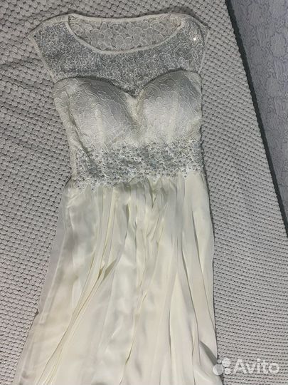 Вечернее платье