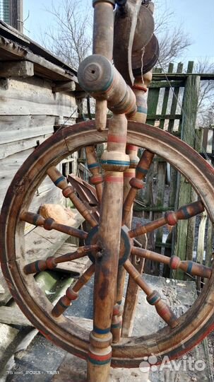 Прялка деревянная