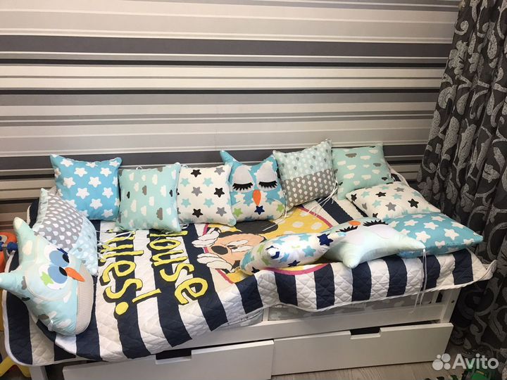 Бортики и балдахин в кроватку