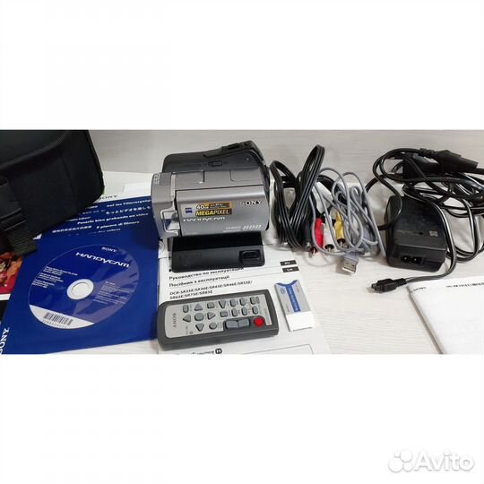 Видеокамера Sony Handycam DCR-SR65E фотокамера