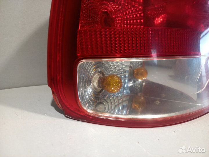Фонарь левый Chevrolet Aveo T200 седан F14S3 2005