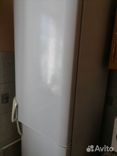 Холодильник на запчасти