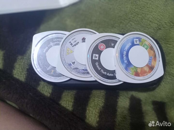 Sony PSP e1008