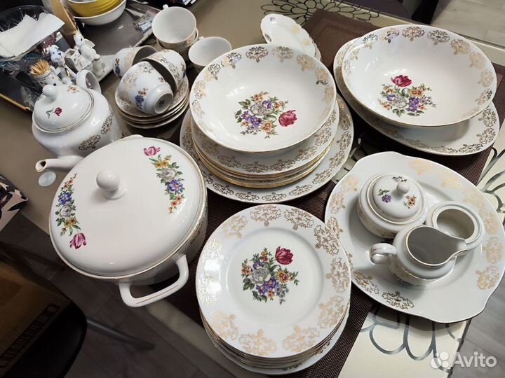 Набор столовой посуды пр-во Чехословакия