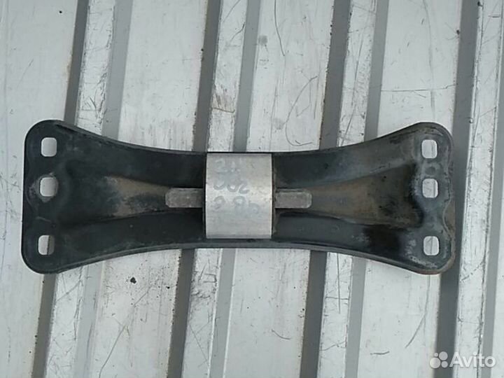 Траверса АКПП Mercedes W211 A211