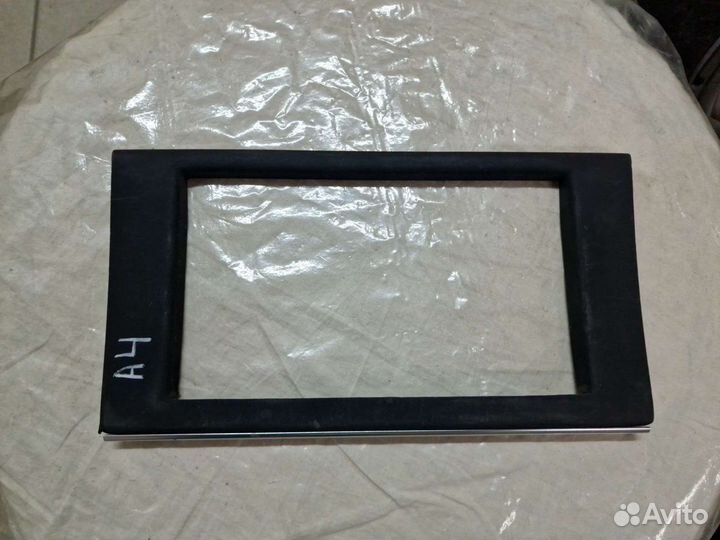 Рамка под 2din магнитолу с хромом на Ауди А4 Б6/Б7