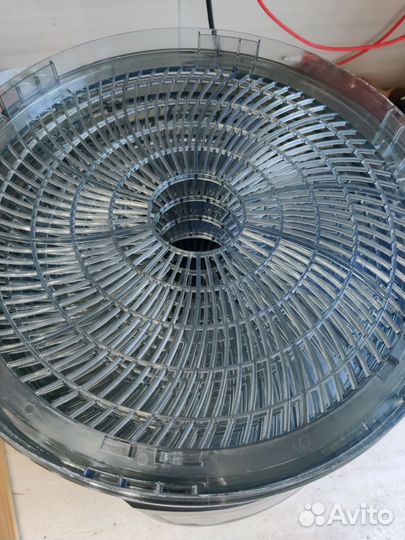 Электросушилка Redmond для овощей и фруктов