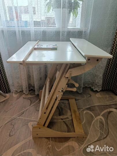 Письменный стол