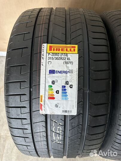 Pirelli P Zero PZ4 295/35 R21 и 315/30 R22 107Y