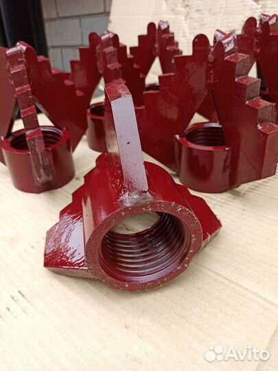 Долото лопастное для бурения на воду