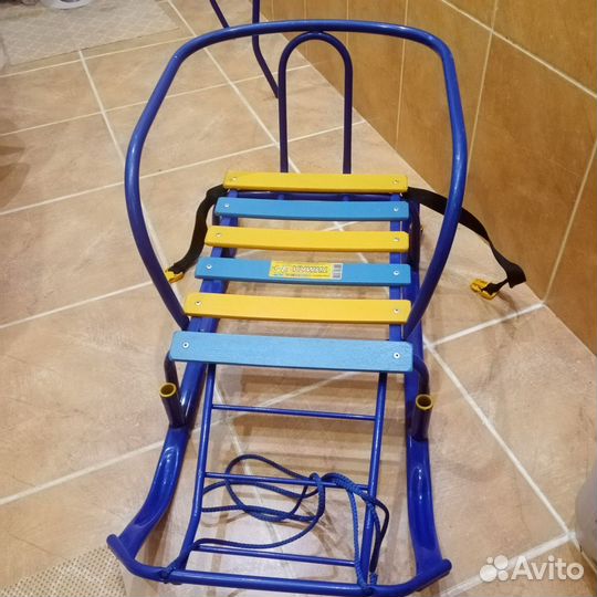 Детские санки с колесами