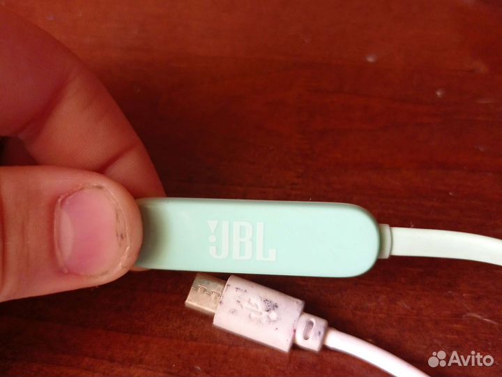 Блютуз наушники JBL