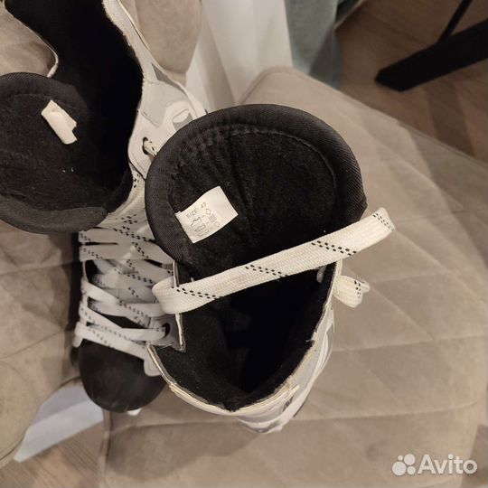 Хоккейные коньки 43 размер