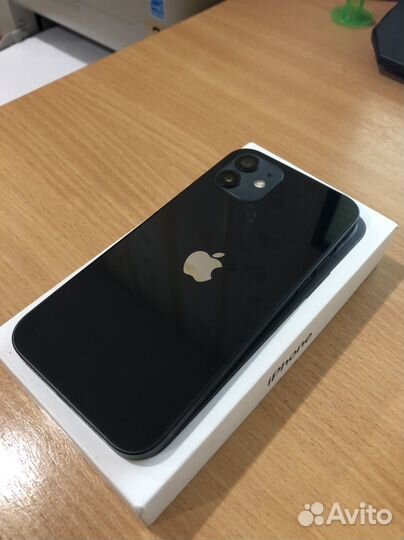 iPhone 12, 256 ГБ