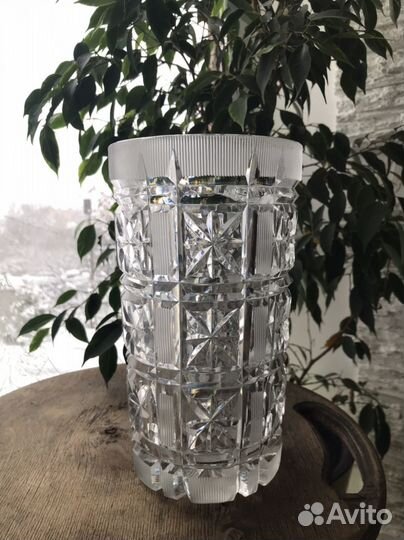 Хрустальные вазы