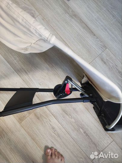 Бронь Кресло шезлонг для детей babybjorn