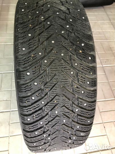 Nokian Tyres Hakkapeliitta 8 215/60 R16 99T