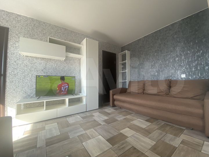 2-к. квартира, 45 м², 4/4 эт.