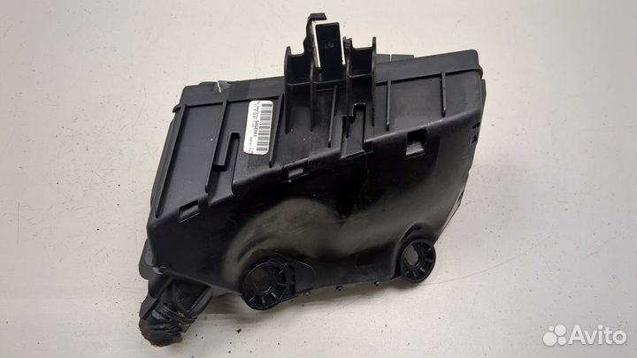 Блок предохранителей Volkswagen Tiguan, 2020