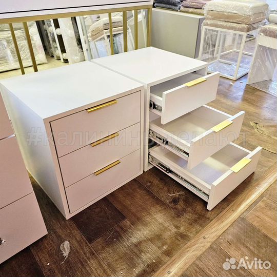 Тумбы и консоли прикроватные подвесные